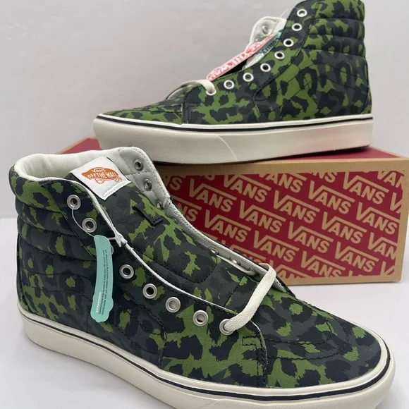 Vans Men’s COMFYCUSH Sk8-Hi Leopard Cactus/Skarab Sneakers Camo High-Tops